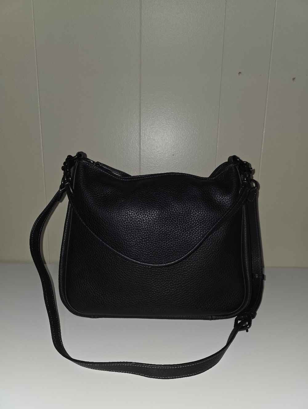 Coach CARY Shoulder Bag - Picture 4 of 9